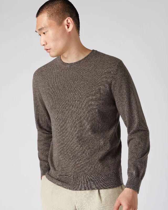 Men's The Oxford Round Neck Cashmere Sweater Biscotti Brown